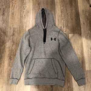 Underarmour Sweatshirt